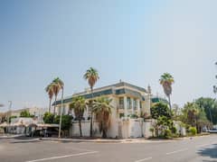 Classic Villa | Premium Location | Beach Front