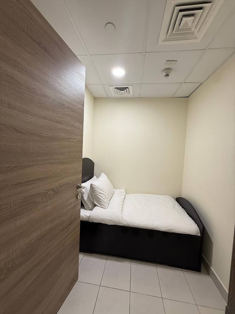 1BR FULLY FURNISHED APARTMENT WITH MAID'S ROOM AND OPEN TERRACE - Image 16