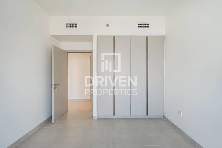 Brand New Broad Unit | Canal and Lagoon View - Image 8