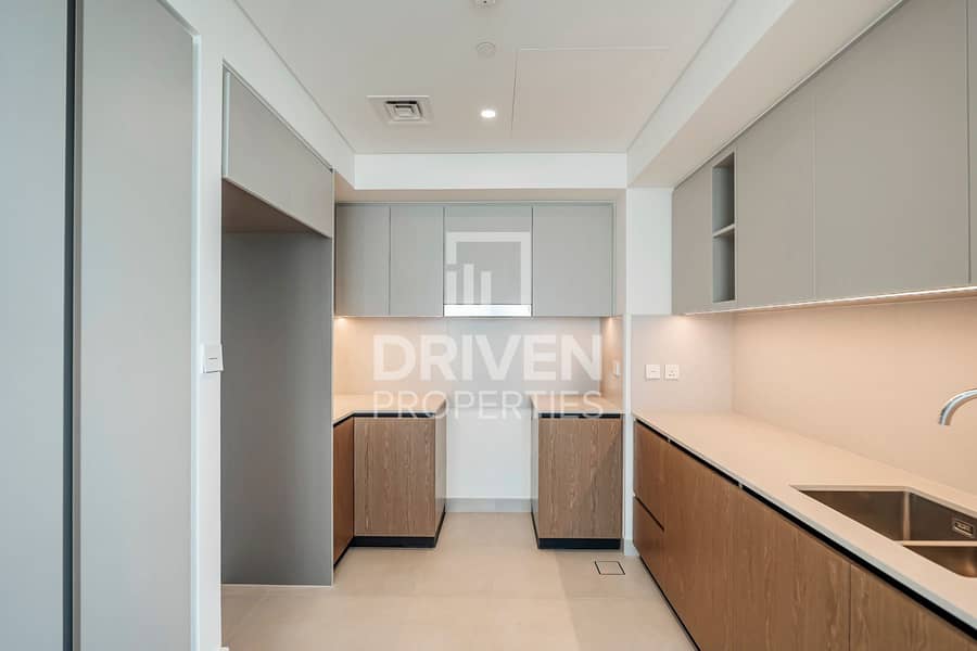 Brand New Broad Unit | Canal and Lagoon View - Image 15
