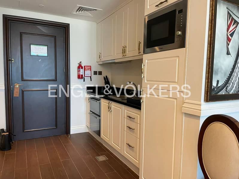 Fully Furnished Hotel Apartment | High ROI | High floor - Image 9