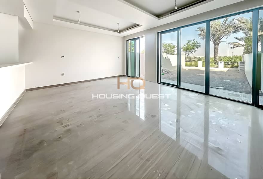 Golf View | Next To Trump Club | Brand New - Image 7