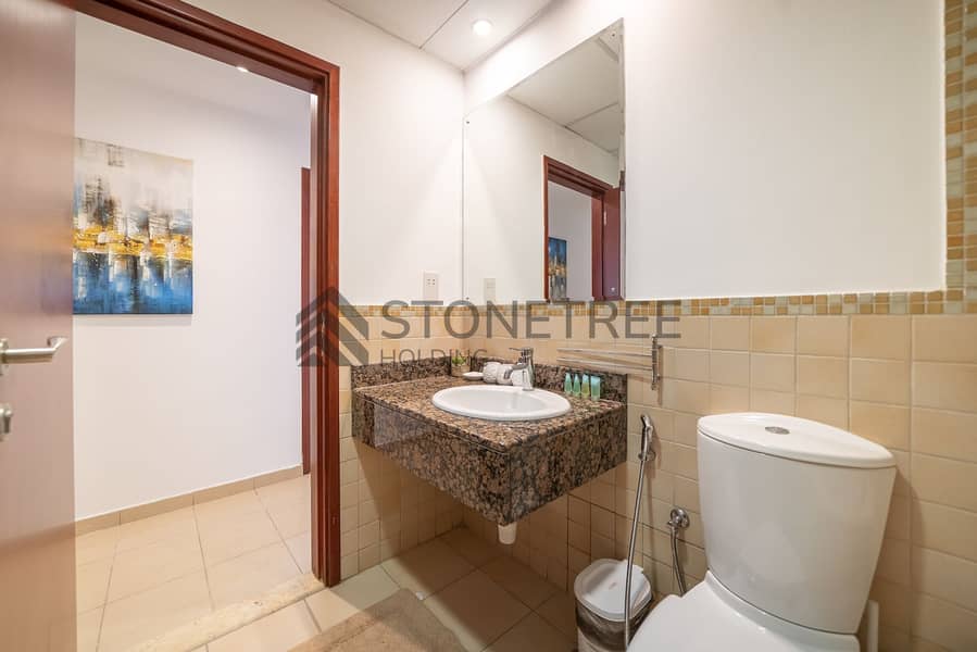 16 full-00539. jpg