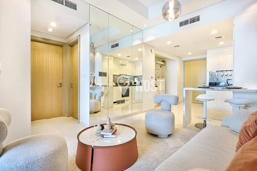 Luxurious 2-Bedroom Apartment | Stunning City View | Aykon City, Business Bay