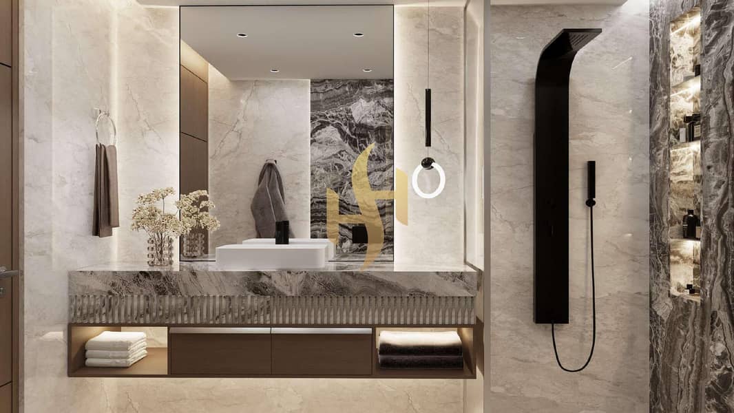 PRIME LOCATION / INVESTOR DEAL / PRIVATE POOL APARTMENT