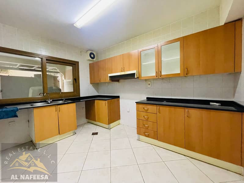 Gated Community | 3 Master Bedroom Villa | Shared Pool, Gym, Sauna & Steam - Image 9