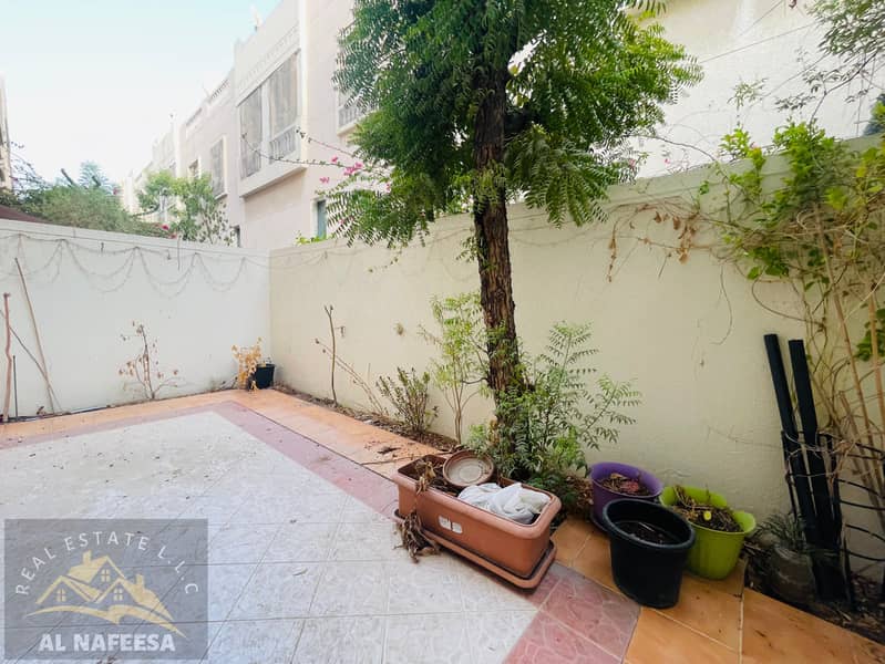 Gated Community | 3 Master Bedroom Villa | Shared Pool, Gym, Sauna & Steam - Image 29