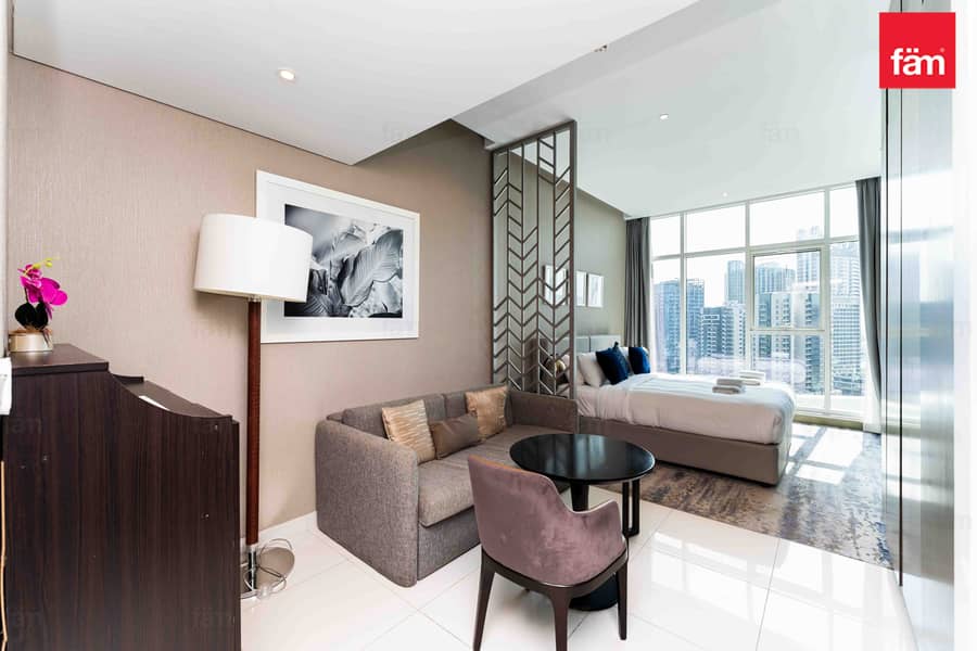 Mid floor vacant studio fully furnished lake view Mid floor vacant studio fully furnished lake view