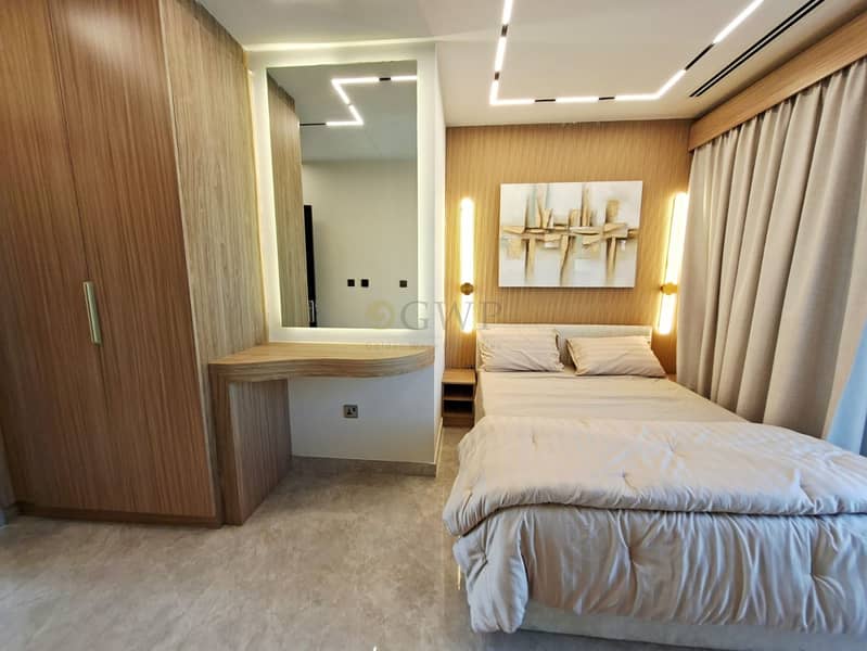 Bang On The Green Belt |Single Row|Fully Furnished - Image 23