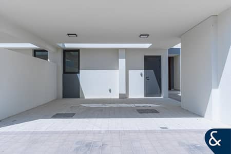 3 habitaciones Villa para en Venta en Town Square, Dubai - Villa en Town Square,Shams Townhouses, 3 dormitorios, 3150000 AED - 13166049 3 habitaciones Villa para en Venta en Town Square, Dubai - Villa en Town Square,Shams Townhouses, 3 dormitorios, 3150000 AED - 13166049