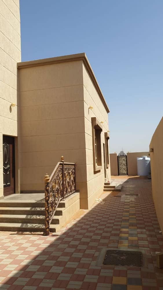 Villa for rent in Ras Al khiamah Mohamed Bin Zaid City