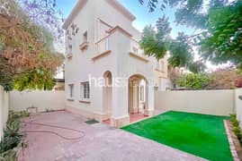 فیلا في الينابيع 12،الينابيع 2 غرف 3700000 درهم - 13158759