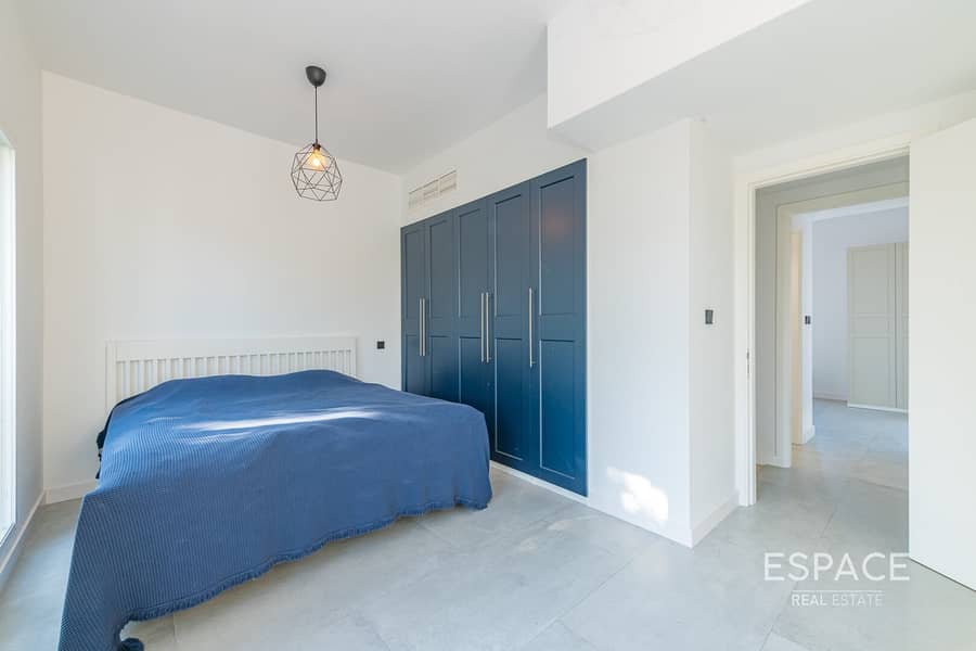 Fully Upgraded | 2 Beds | VOT - Image 7