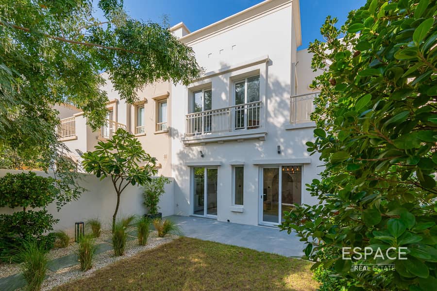 Fully Upgraded | 2 Beds | VOT - Image 18