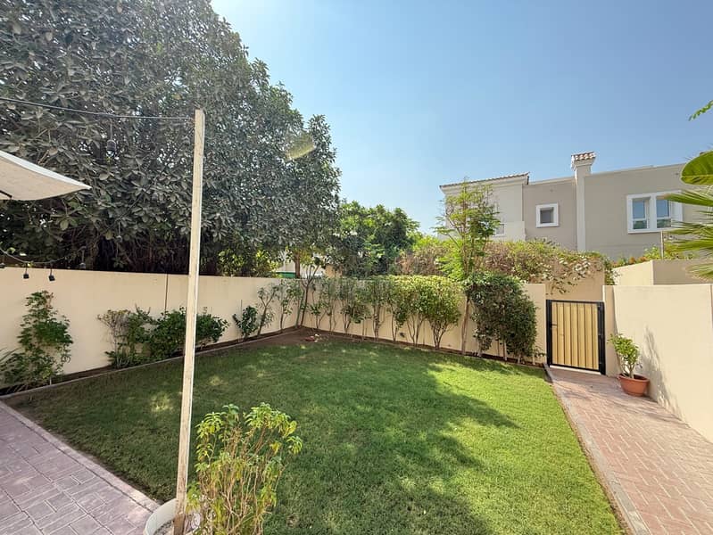 Great Location|Exclusive|Genuine|Vacant Soon