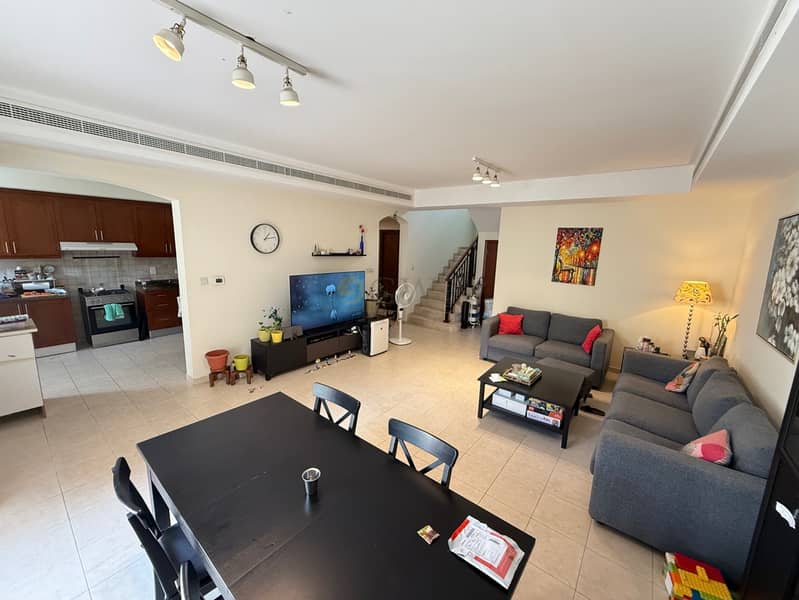 Great Location|Exclusive|Genuine|Vacant Soon