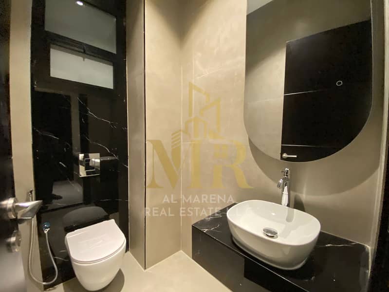 28 WhatsApp Image 2024-09-23 at 10.19. 19 AM. jpeg