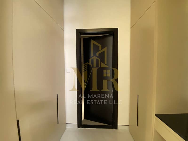 30 WhatsApp Image 2024-09-23 at 10.19. 26 AM (1). jpeg