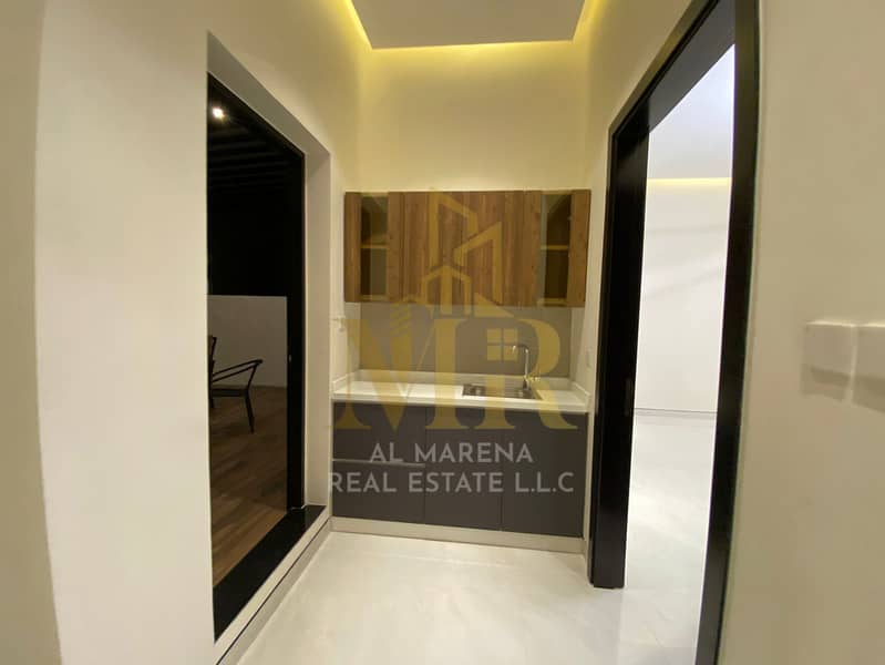 40 WhatsApp Image 2024-09-23 at 10.19. 32 AM. jpeg