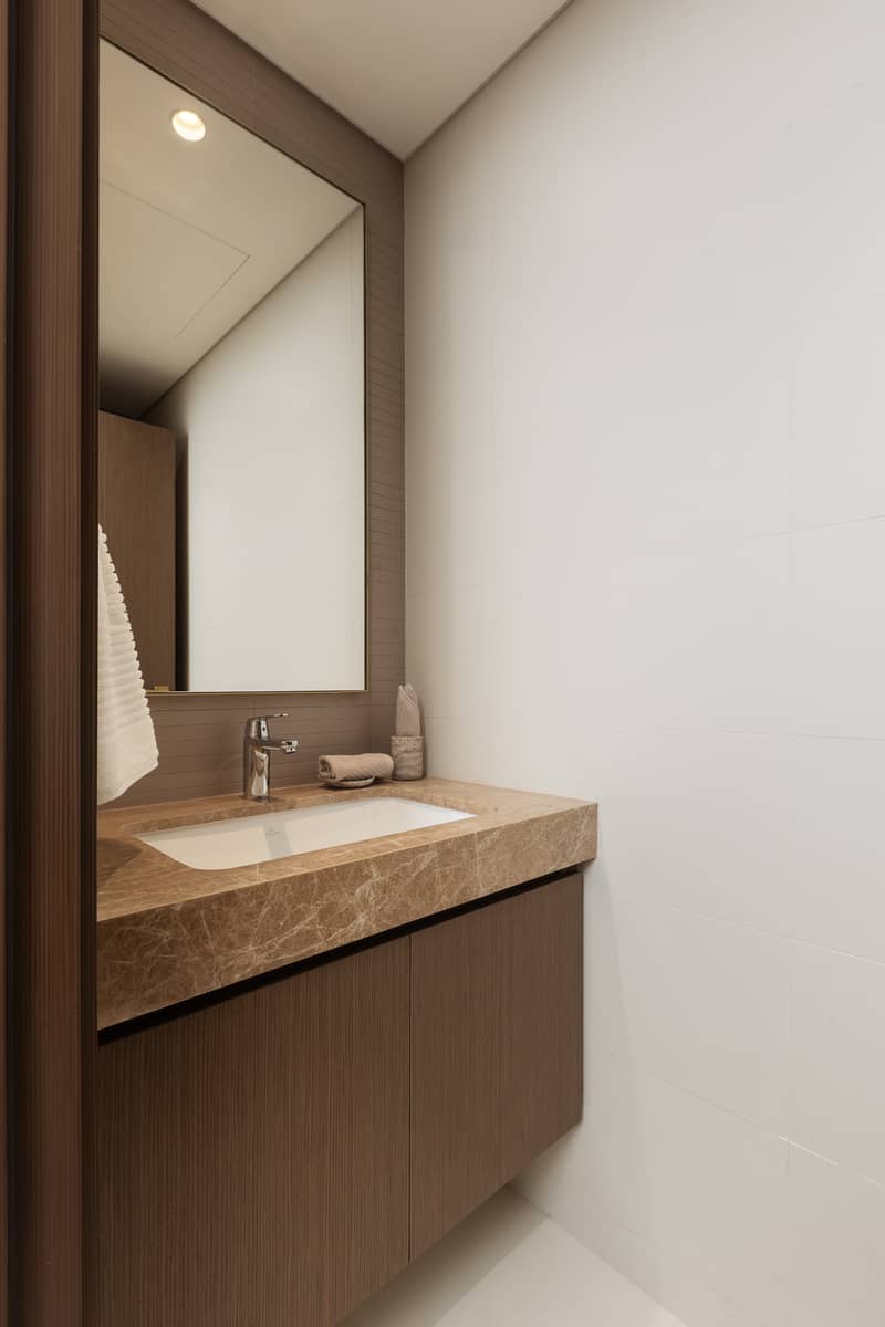 Elegant 2BR Apartment with Sea View – Grand Bleu - Image 14