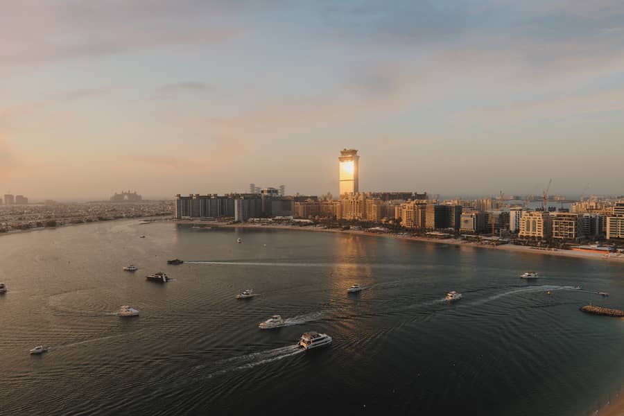 Elegant 2BR Apartment with Sea View – Grand Bleu - Image 22