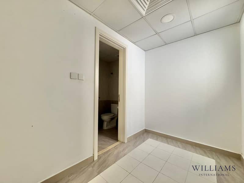 VACANT NOW | EXTENDED + UPGRADED | MAIDS ROOM - Image 8