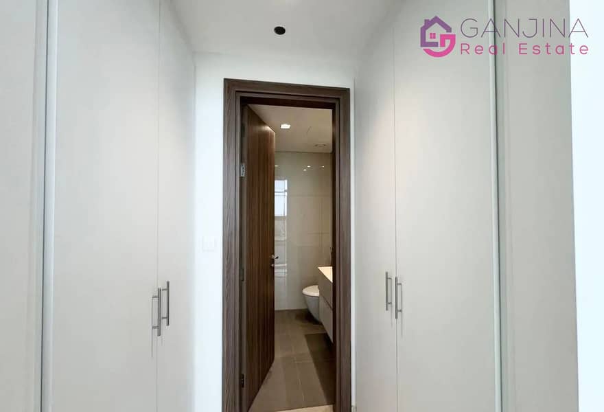 9 a49a39bd-9718-4090-982c-ab1b4d1ccc44. jpg