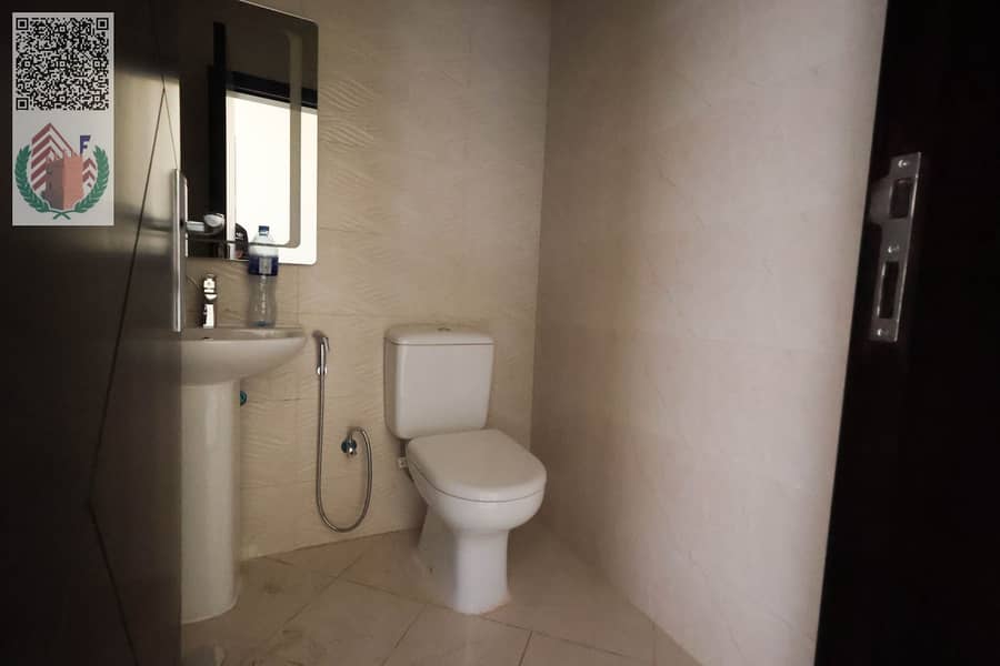5 d4304603-9978-4954-931a-6623154bb7cc. jpg