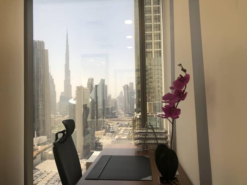 Flexi desk With All office Benefits in Dubai