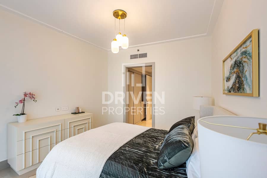 High Floor | Burj Khalifa View | Upgraded - Image 10