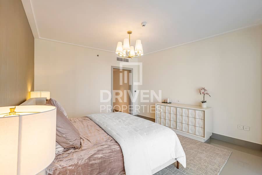 High Floor | Burj Khalifa View | Upgraded - Image 12