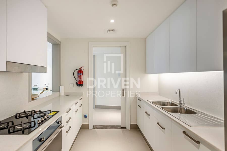 High Floor | Burj Khalifa View | Upgraded - Image 14