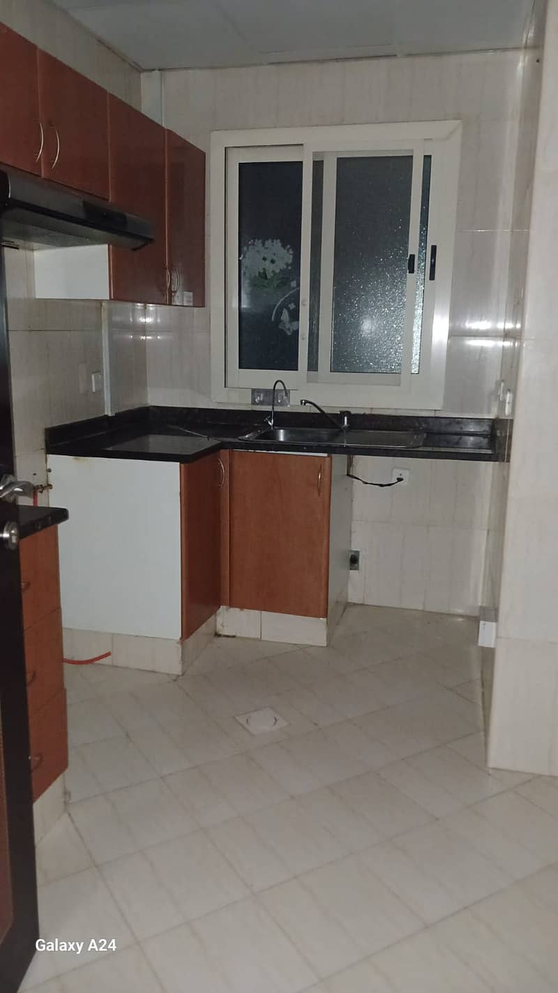 20 1000296351. jpg