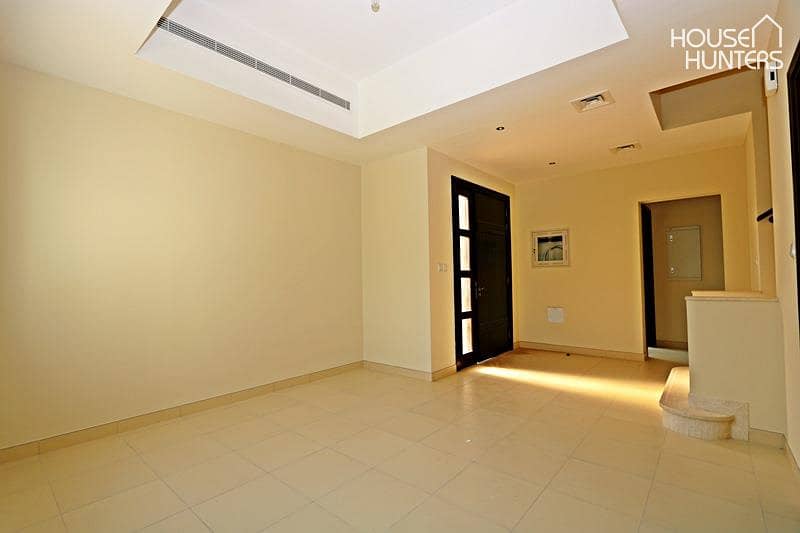 Single row | vacant soon | Premium Location Single row | vacant soon | Premium Location