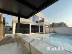 Custom | Family Home | Private Pool | Entertain