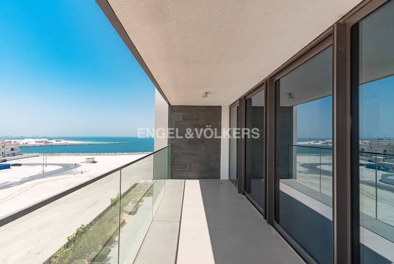 Contemporary Beachfront Home| Flex Payment
