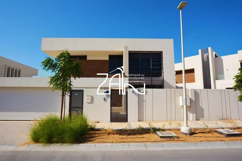 Corner Amazing 4BR Villa T1 with Huge Plot