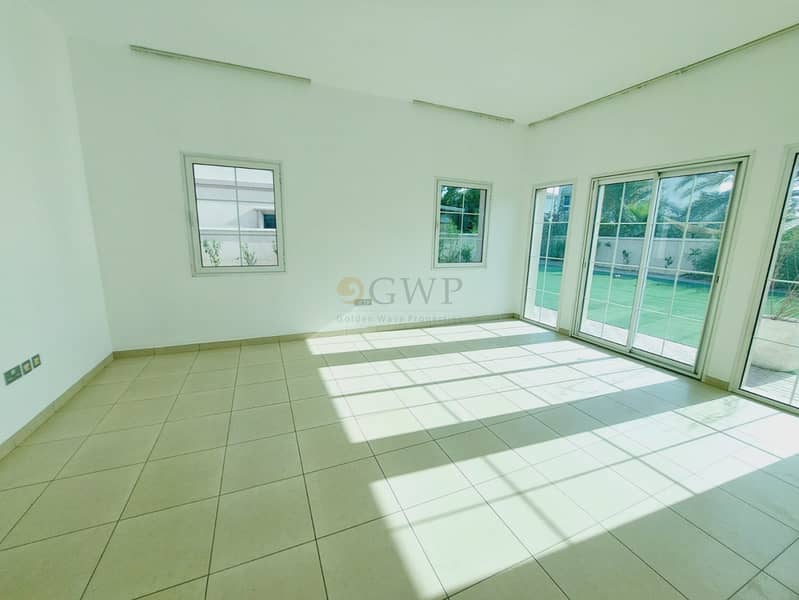 Park Facing|Spacious|Walking Distance to Arcadia