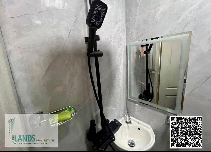 4 WhatsApp Image 2025-10-25 at 1.45. 30 PM. jpeg