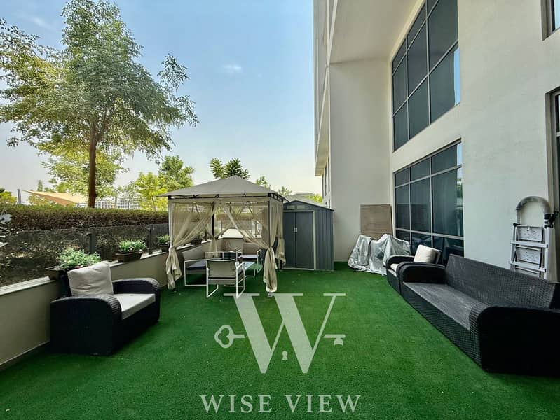 Huge Terrace | Big Plot | Direct Pool Access