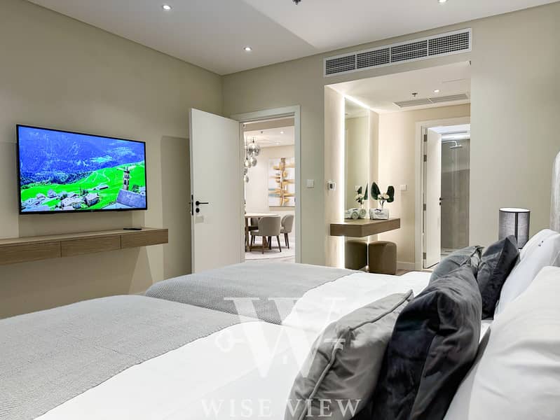 Sea + Atlantis View | 12 Cheques | Fully Upgraded - Image 33