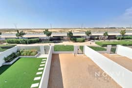 Large Plot | Single Row | 5 min to the Airport