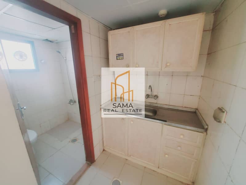 5 20250312_180329. jpg
