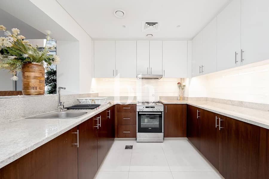 Largest Layout | Premium Furniture | Negotiable - Image 8