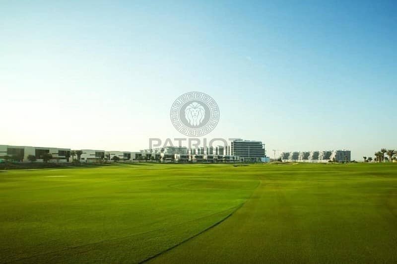 24 fully furnished Paramount Villa for sale in Dubai golf course view