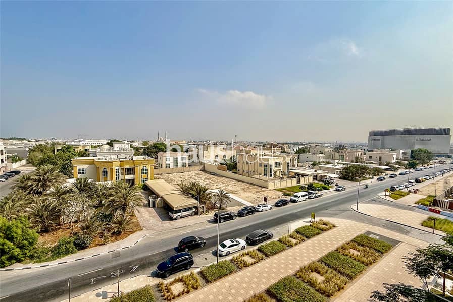 Burj Al Arab View | Never Lived In | Vacant Now