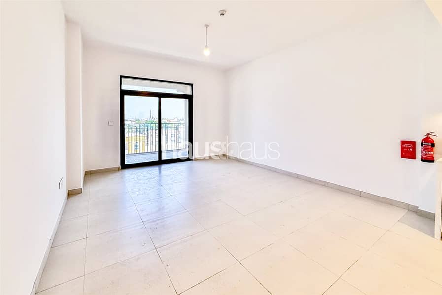 Burj Al Arab View | Never Lived In | Vacant Now - Image 7