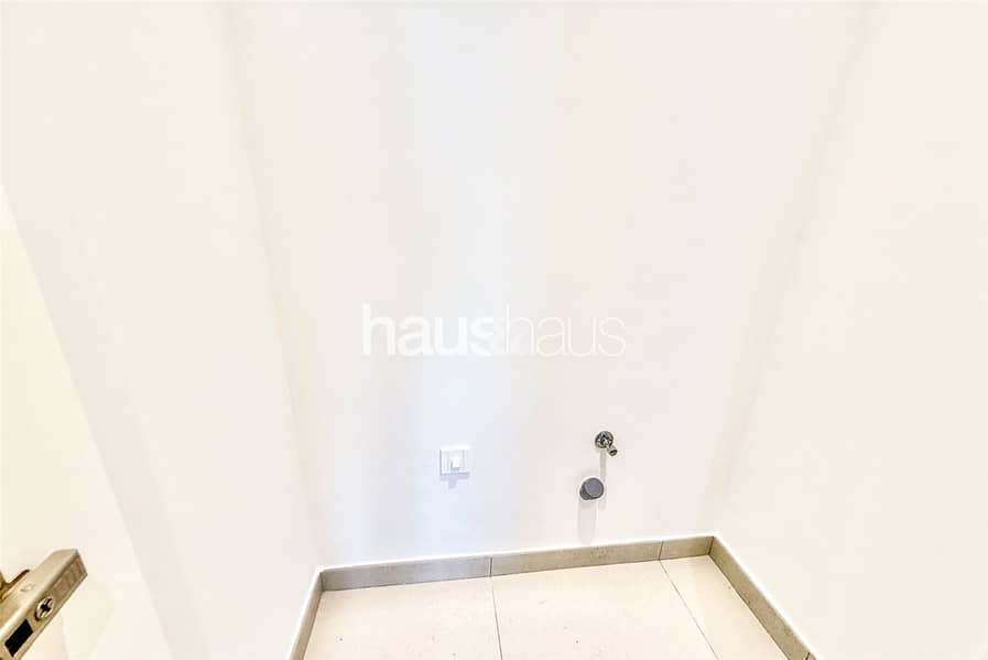 Burj Al Arab View | Never Lived In | Vacant Now - Image 10