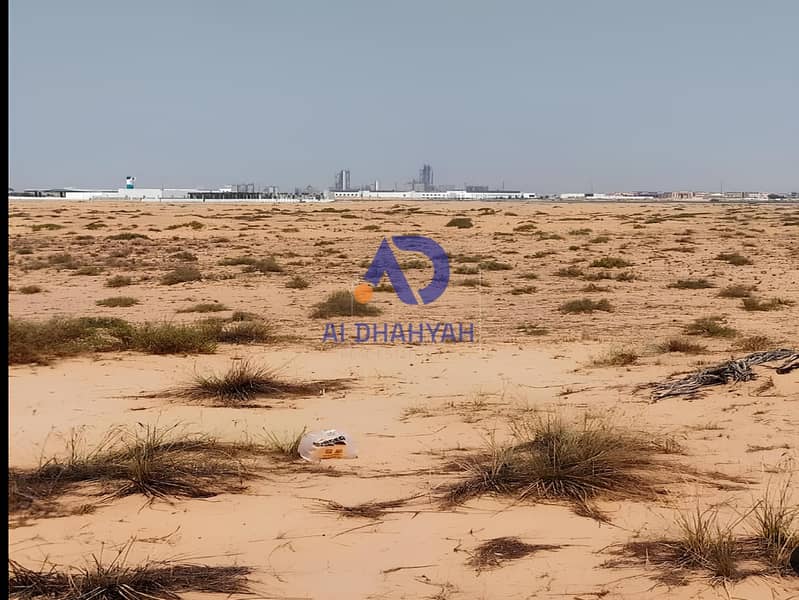 5 ارض2. jpg