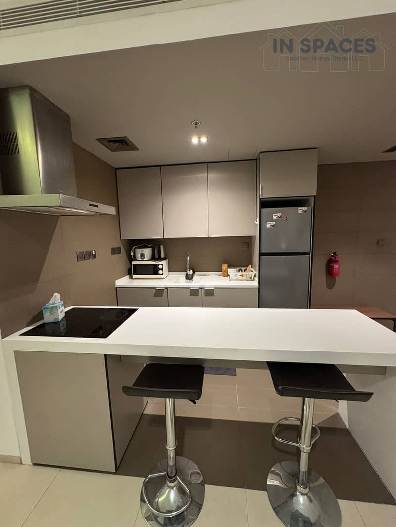 Spacious 1br Marina / near metro and Marina mall